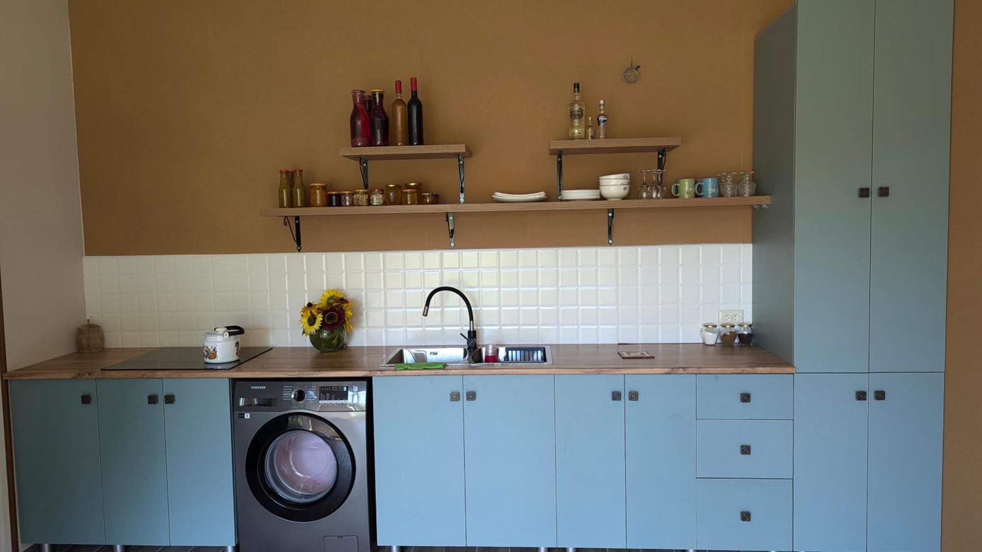 Отель Bee House Pia Экстерьер фото